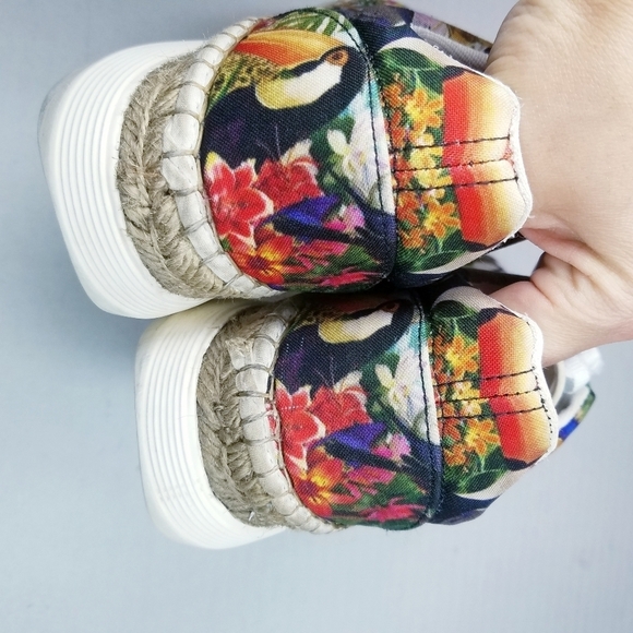 Free People | Floral Low‎ Top Sneakers 38 - Picture 5 of 10